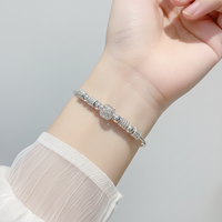 Elegantes Perlenarmband - PearlGlamour