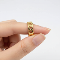 Funkelnder Edelsteinring - ShineFinesse