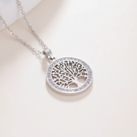 Halskette Mit Anhänger - GleamTree