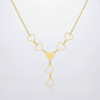 Halskette Mit Herzdesign - GlamHeart