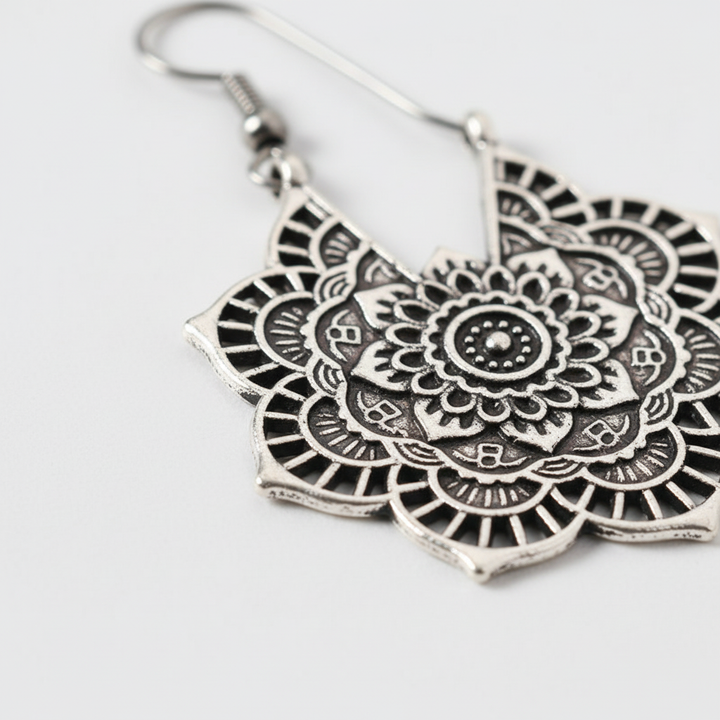 Hängende Ohrringe - MandalaJewelry