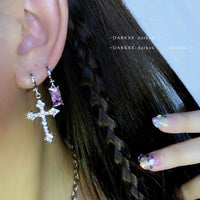 Herzförmige Tropfenohrringe - HeartSpark