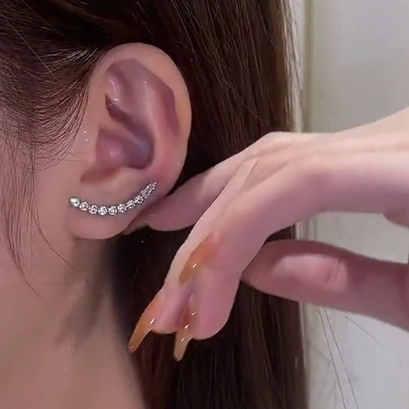 Herzförmige Tropfenohrringe - HeartSpark