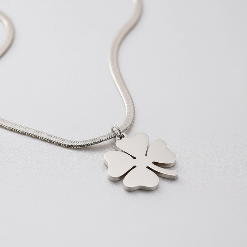 Kette Mit Schlange-Klinge - CloverCharm