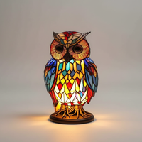 Kunstvolle Tischlampe - LightArt