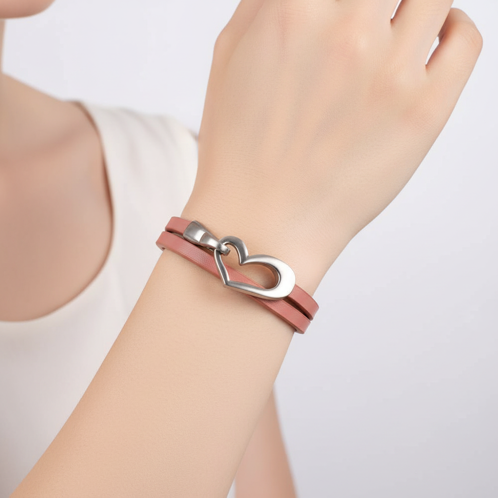 Lederarmband Mit Herzchen - SimpleLove