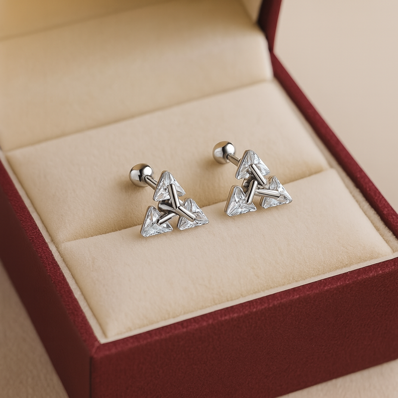 Minimalistische 925er Silber Dreiecks-Ohrringe