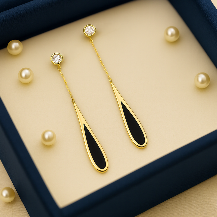 Noir Drop – Lange Tropfenohrringe in Schwarz