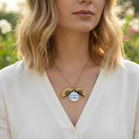 Offenes Medaillon-Design - LoveSpark