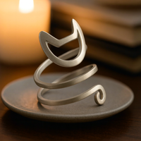 Silberne Katzenring – Verspielt & Stilvoll