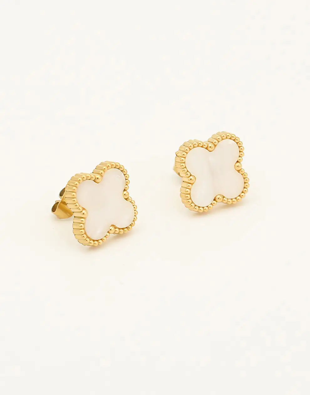 Vergoldete Perlenohrstecker - CloverJewelry