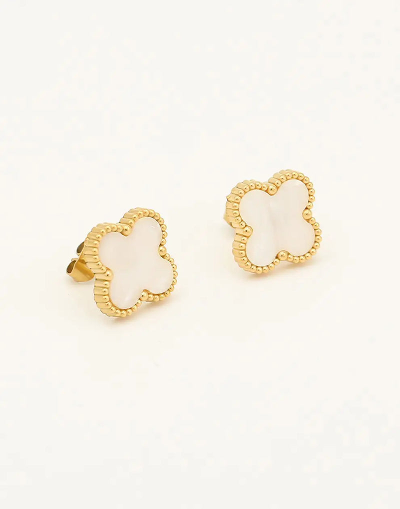 Vergoldete Perlenohrstecker - CloverJewelry