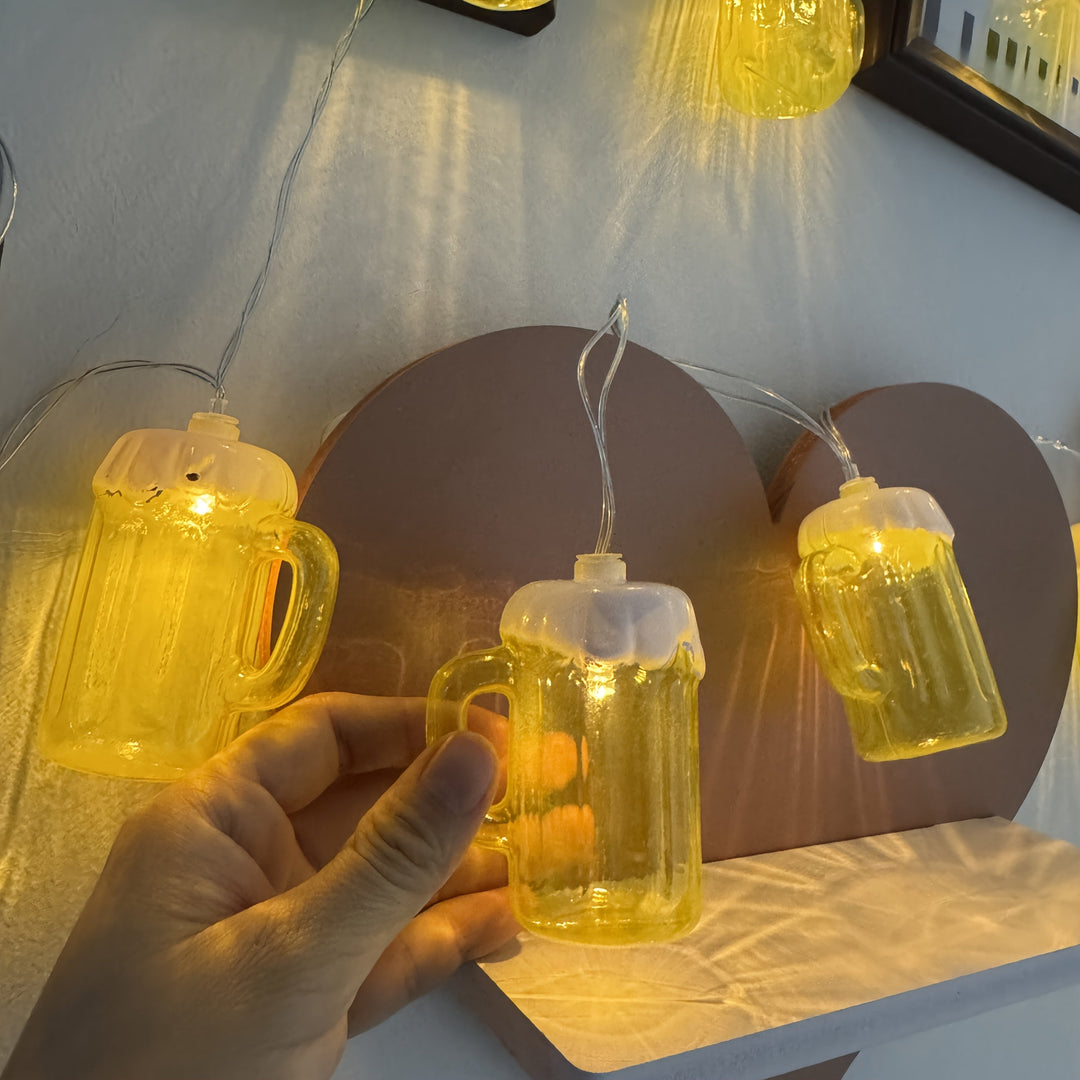 2 Stück LED Bierkrug Lichterkette – LichterBier Oktoberfest 2026