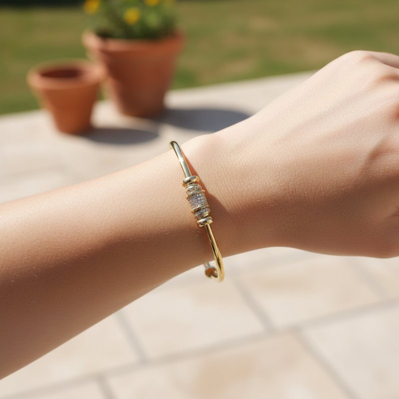 Einstellbares Armband - LustreCircle 