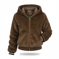 Flauschige Weste Mit Kapuze -  Christina