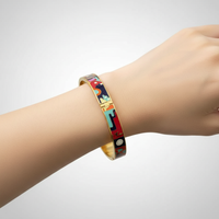 Goldfarbener Edelstahlarmreif - GlamourBangle 