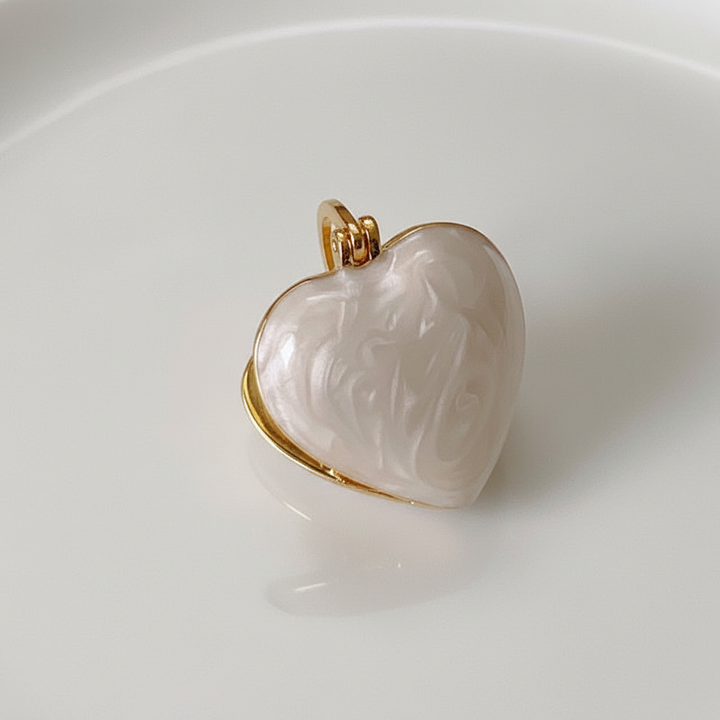 Herzförmiger Ohrstecker - NobleHeart 