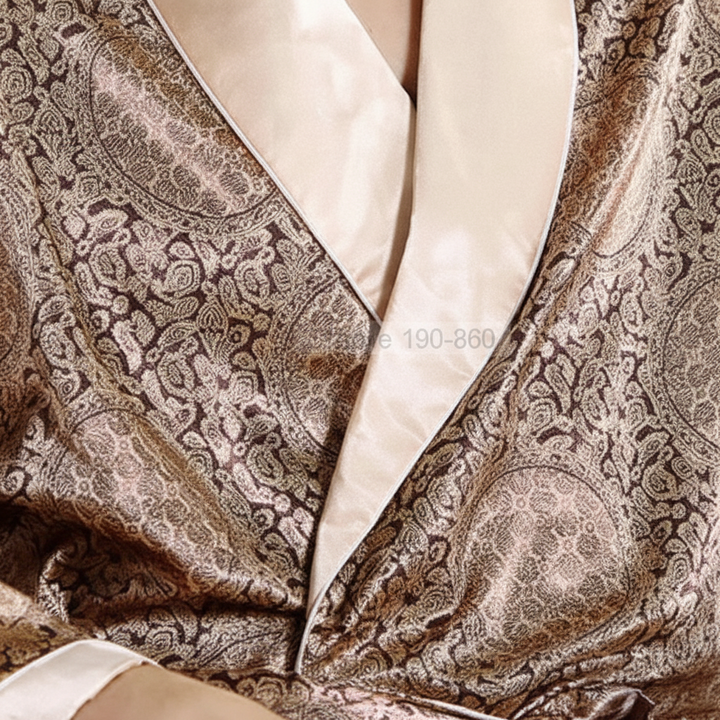 Hochwertiger Satinbademantel - SatinElegance