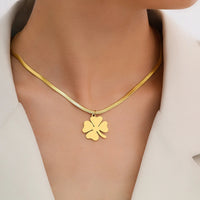 Kette Mit Schlange-Klinge - CloverCharm 