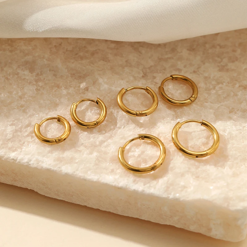 Modische Ohrstecker - ElegantHalf 