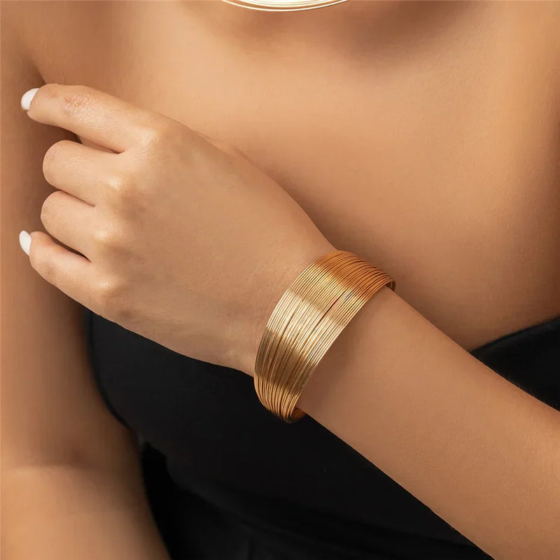 Modischer Manschettenarmreif - EleganceCuff 