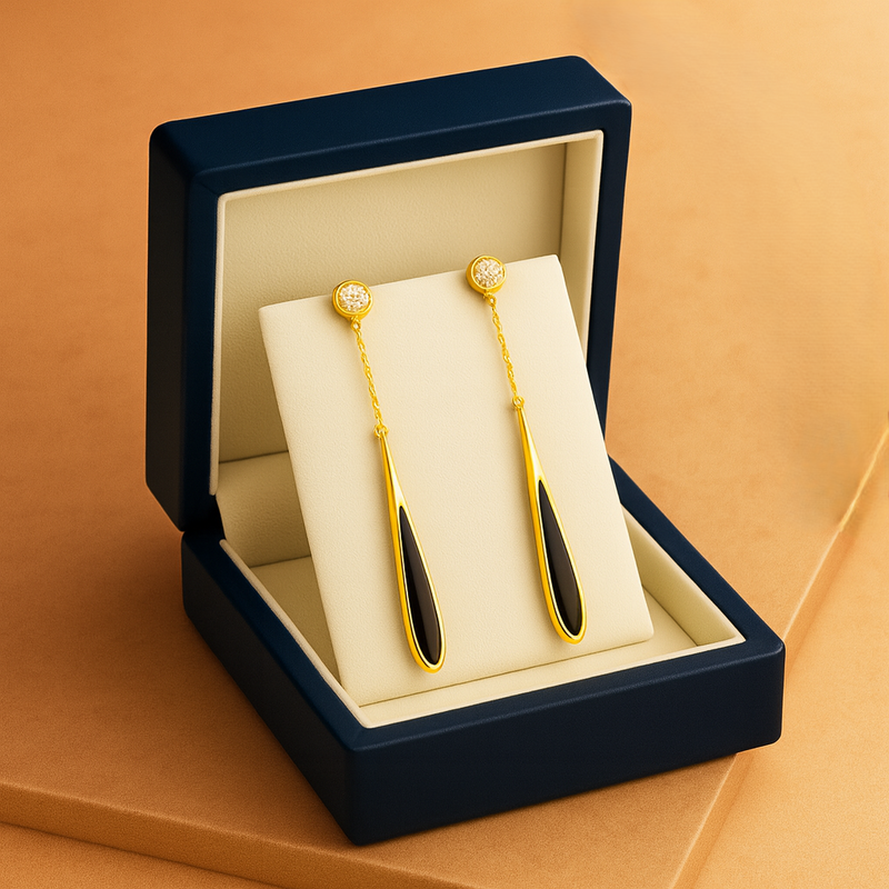 Noir Drop – Lange Tropfenohrringe in Schwarz