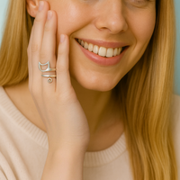 Silberne Katzenring – Verspielt & Stilvoll