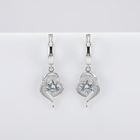 Silberne Zirkon-Ohrringe - ZirconHeart 
