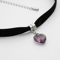 Strapazierfähiges Kropfband - HeartBand 