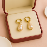 Zeitlose Vintage-Perlen-Ohrringe