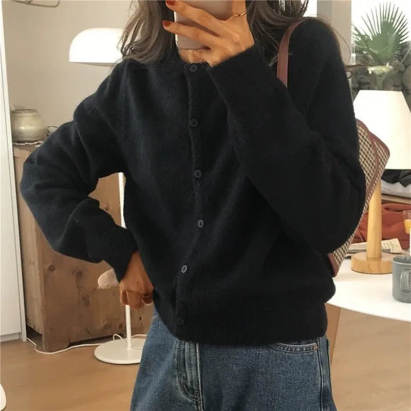 Damen Strickjacke mit Knopfleiste - Eleganter Cardigan-Luzern Mode