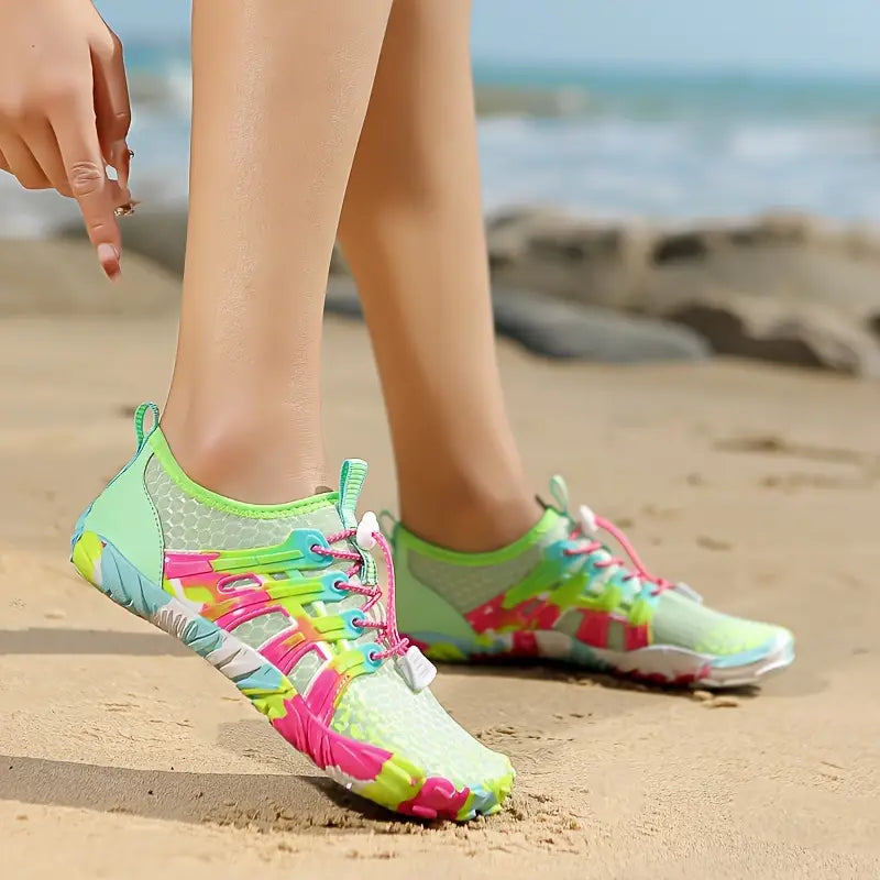 Damen Wasserschuhe für Strand und Sport - Atmungsaktiv-Grasgrün-35-Luzern Mode