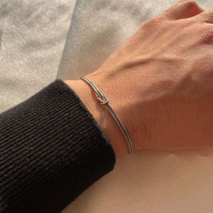 Armband mit Knoten Design | Minimalistisch | Verstellbar | Silber-Luzern Mode