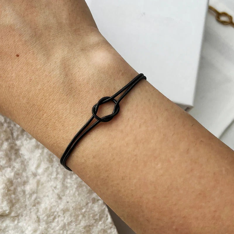 Armband mit Knoten Design | Minimalistisch | Verstellbar | Silber-Schwarz-Luzern Mode